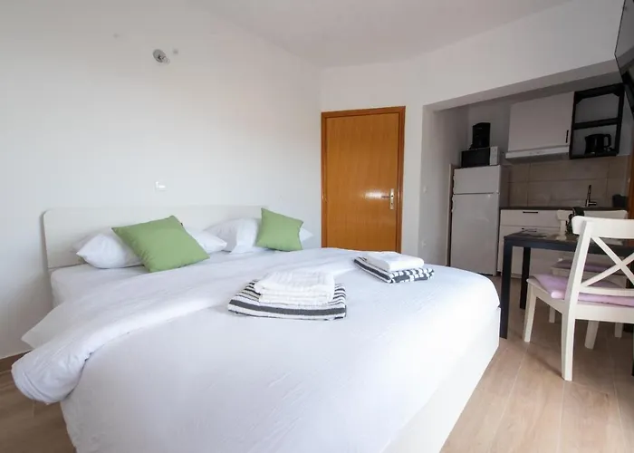 Charming Apartments Duce